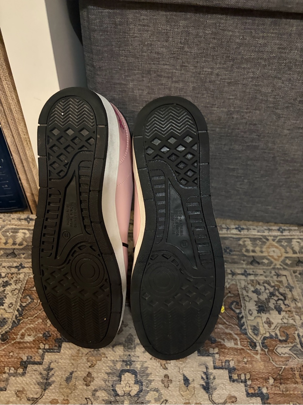 Hello Kitty Pink White Black Casual Sneakers - Picture 3 of 3